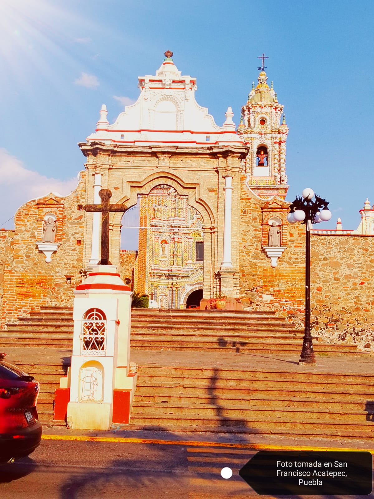 Conoce el Templo de San Francisco Acatepec, Puebla